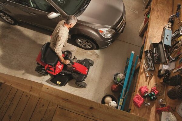 Troy-Bilt 382cc 30-Inch 6-Speed Riding Lawn Mower - TB30