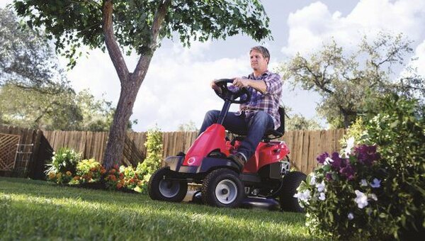 Troy-Bilt 382cc 30-Inch 6-Speed Riding Lawn Mower - TB30
